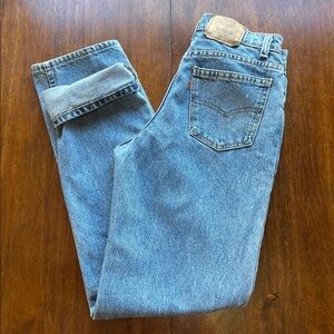 Vintage Levi's Light Blue 550 Relaxed Fit Student Jeans Size W30 L32